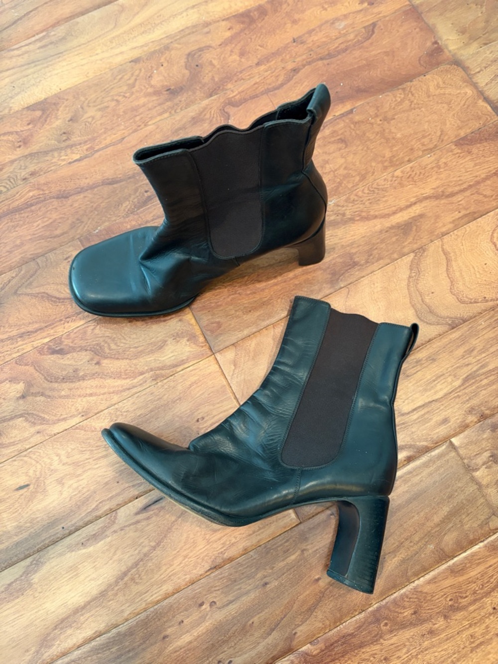 Authentic Gucci Vintage Brown Leather High Ankle Heeled Chelsea Boots Size 39.5 - Picture 1 of 11